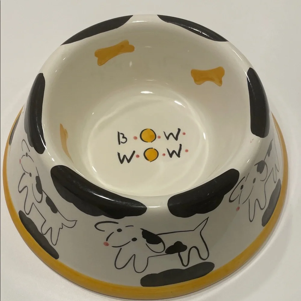 BOW BOW ceramic dog bowl by at home international o/s